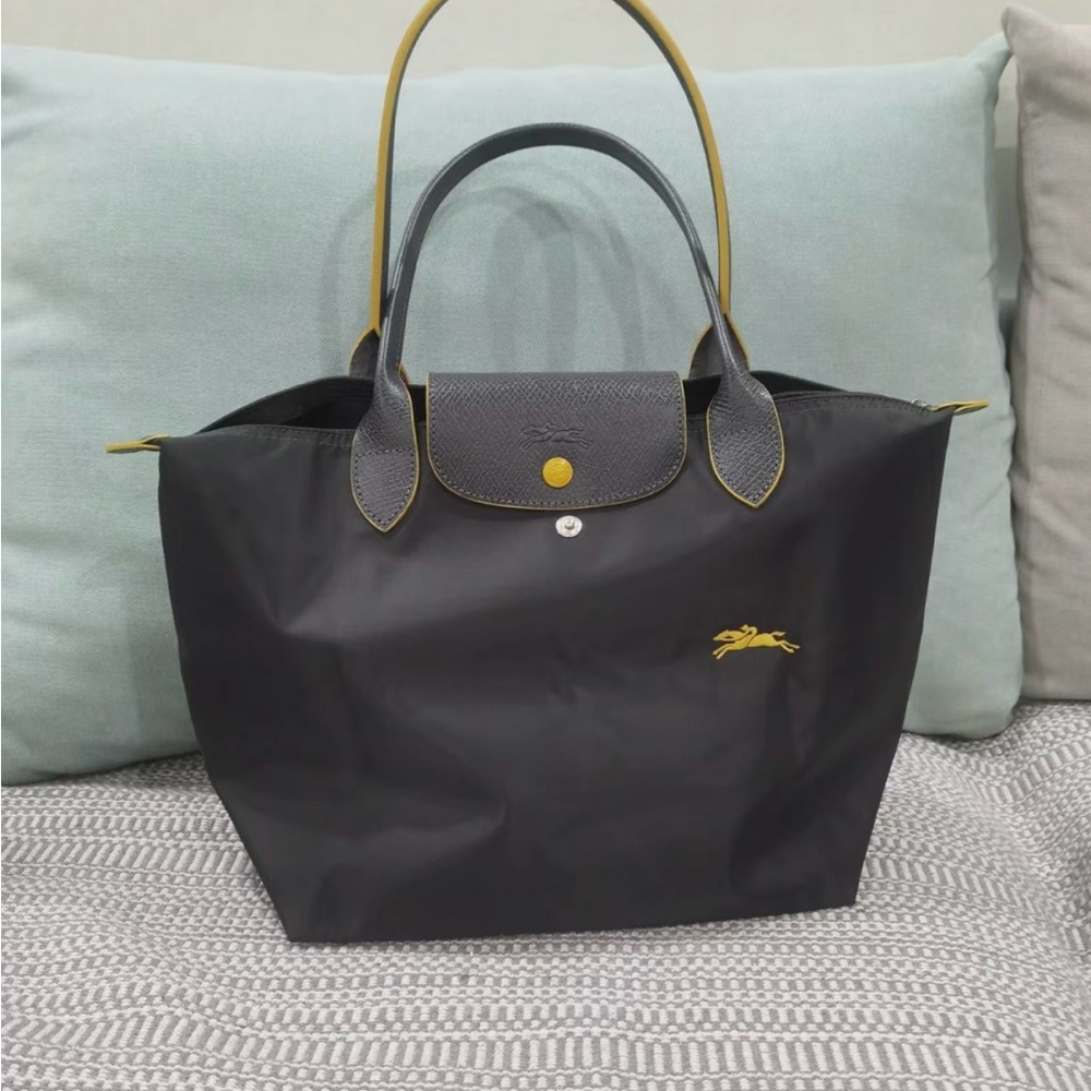 Longchamp Le Pliage Horse Top Handle Bag M